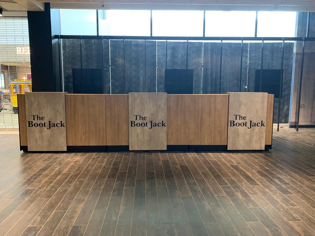 boot jack 1